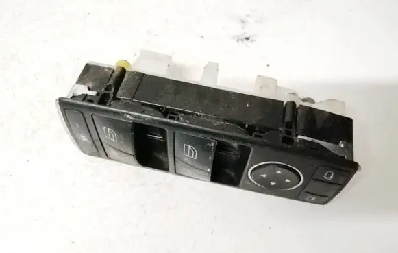Mercedes-Benz E W212 Electric window control switch a2128208210 1007571