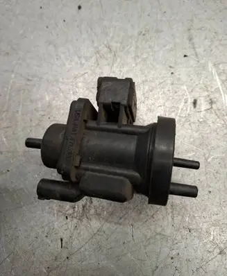 Mercedes-Benz E W210 Turbo solenoid valve 0005450427