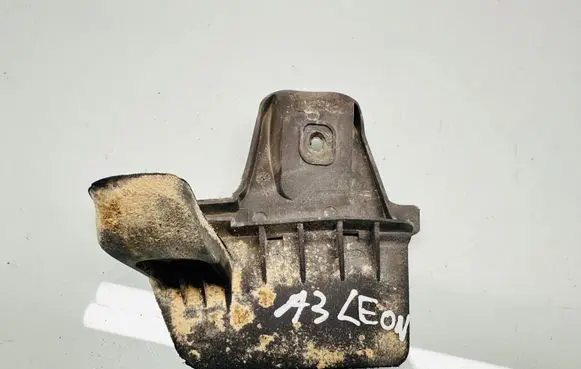 Seat Leon (5F) Rear mudguard 5F0853834