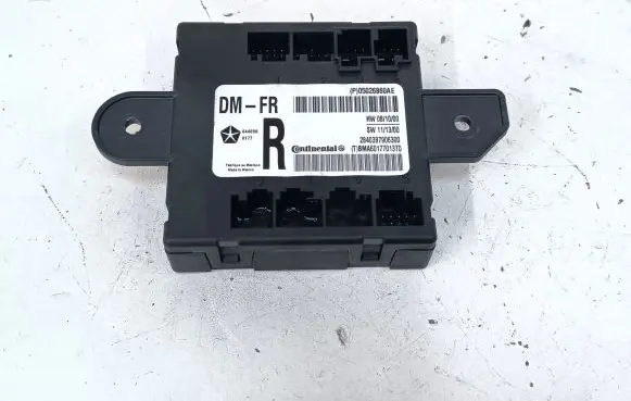 Dodge Grand Caravan Door control unit/module 05026860AE