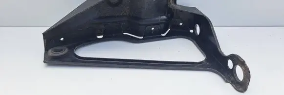 Audi A4 S4 B7 8E 8H Intercooler pipe mounting bracket 8E0145814F