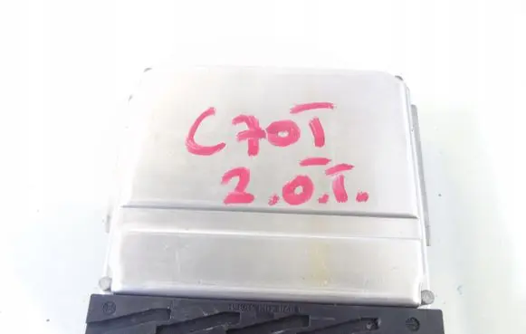 Volvo C70 Engine control unit/module 0261207856