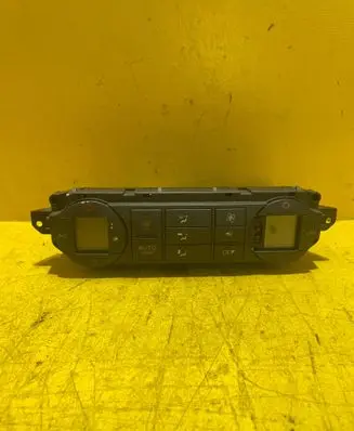 Ford Focus Climate control unit 3M51T18C612AL