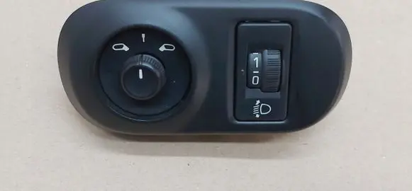 Citroen C4 Cactus Wing mirror switch 96673722ZD