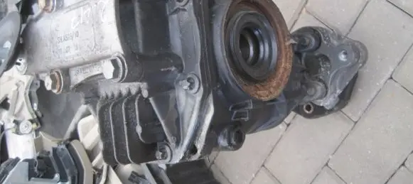 Mercedes-Benz S W222 Rear differential A2213511605 A2220018