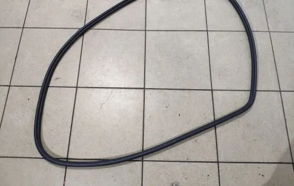 Honda Civic X Rubber seal rear door 