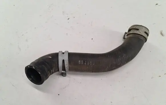 Volvo XC90 Engine coolant pipe/hose 31404449 15W32 9028857