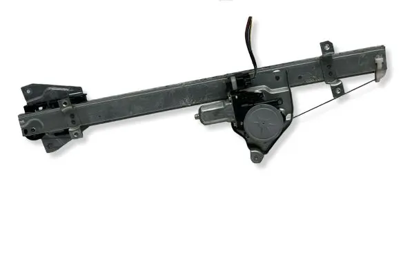 Mitsubishi Pajero Rear door window regulator with motor MR989947