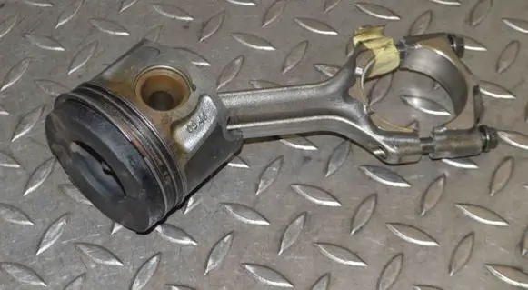 Opel Insignia A Piston GM664 FM1