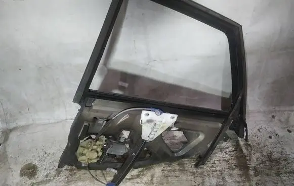 Audi A3 S3 8L Sliding door window regulator with motor 