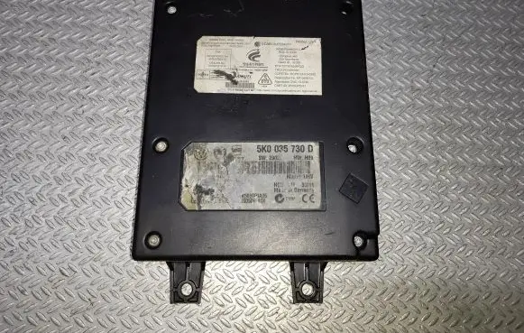 Volkswagen Golf Plus Bluetooth control unit module 5K0035730D