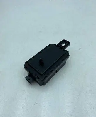 BMW 1 F20 F21 Door central lock control unit/module 8706502 A2C94289406