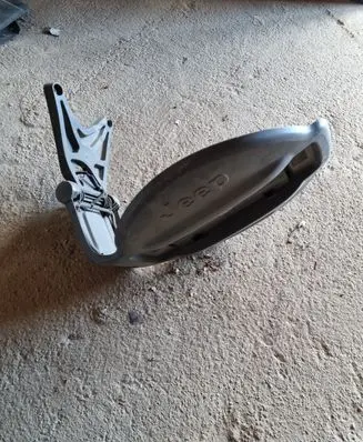 Jeep Cherokee Spare wheel mounting bracket 