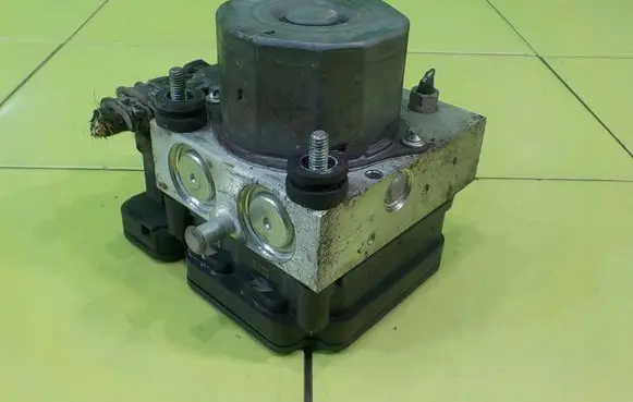 Opel Corsa E ABS Pump 269871