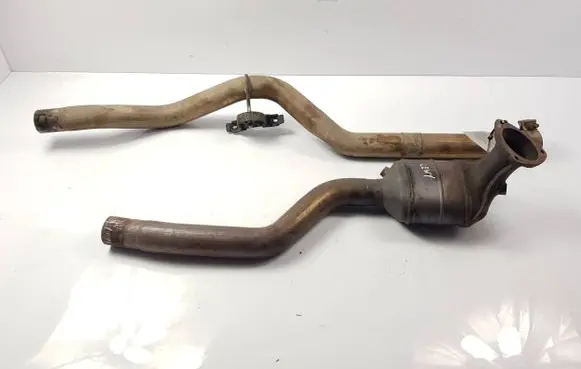 Maserati GranTurismo Rear muffler/silencer tail pipe E4042140 228588 20930203059