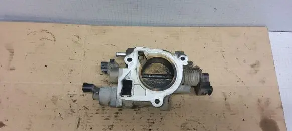 Chrysler Town & Country IV Throttle valve