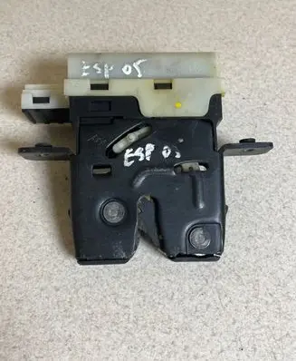 Renault Espace IV Tailgate/trunk/boot lock/catch/latch
