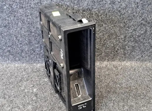 Volkswagen Tiguan Head unit multimedia control 5N0035341H