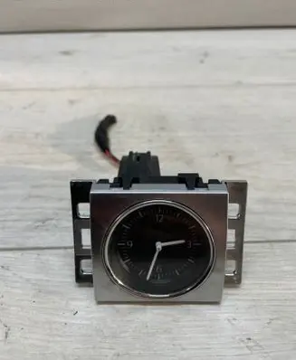 Volkswagen PASSAT B7 Clock 3AA919204 10328 194805810