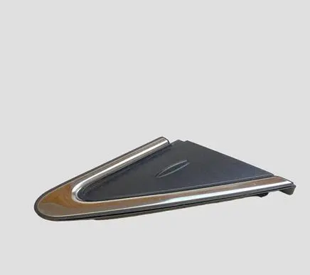 Toyota Avensis T270 Fender trim (molding) 6011705021
