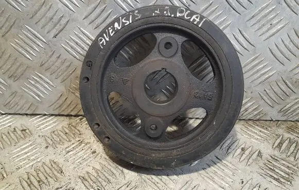 Toyota Avensis T250 Crankshaft pulley 134080R011