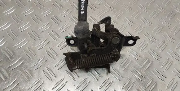 Toyota Prius+ (ZVW40) Engine bonnet/hood lock/catch