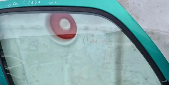 Citroen Xsara Picasso Rear door window glass