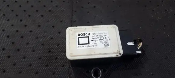 Peugeot 407 Airbag deployment crash/impact sensor 0265005714 9663187680
