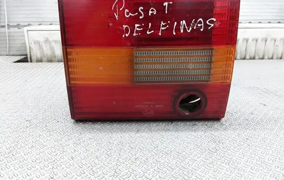 Volkswagen PASSAT B4 Tailgate rear/tail lights 3A9945108A