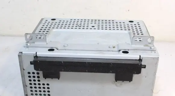 Ford Focus Radio/GPS head unit trim 
