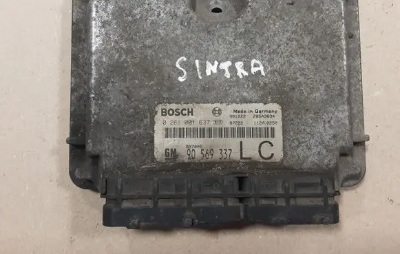 Opel Sintra Engine control unit/module 0281001637