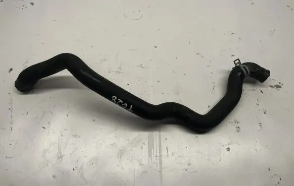 BMW 5 F10 F11 Engine coolant pipe/hose 9169918 6421916991805