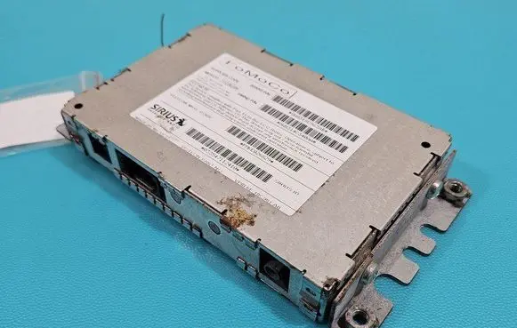 Jaguar XF X250 Central body control module 8W83-18C963-AB IMPRK1464761