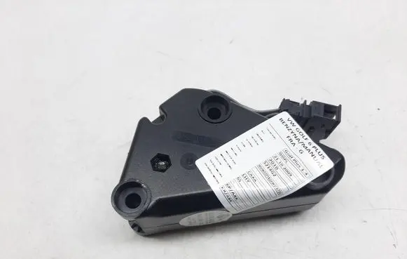 Volkswagen Golf Plus Sound amplifier 1K0035463D