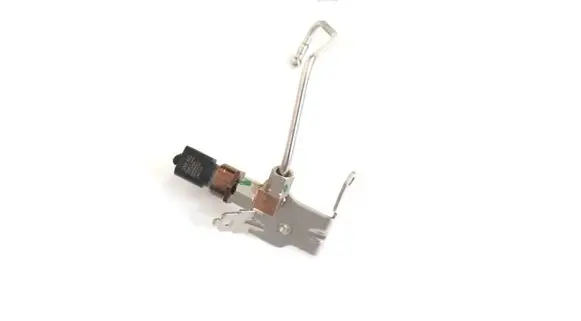 Volkswagen Touareg III Fuel pressure sensor 059906054G