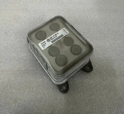 Seat Ibiza V (KJ) Engine oil radiator 04E117021K