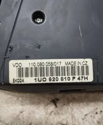 Skoda Octavia Mk1 (1U) Speedometer (instrument cluster) 1U0920810F 110080058017