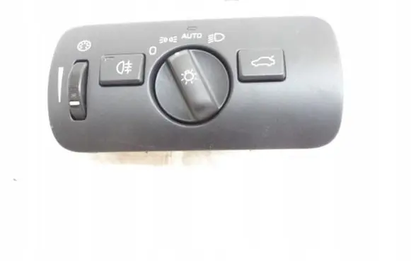 Volvo V40 Fog light switch 31443831