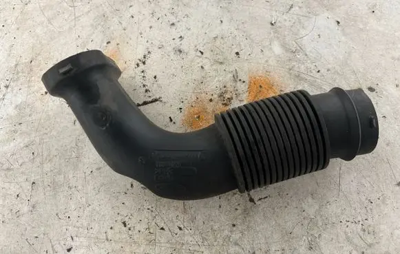 Ford Transit Custom Air intake duct part BK219A675CE 70374076