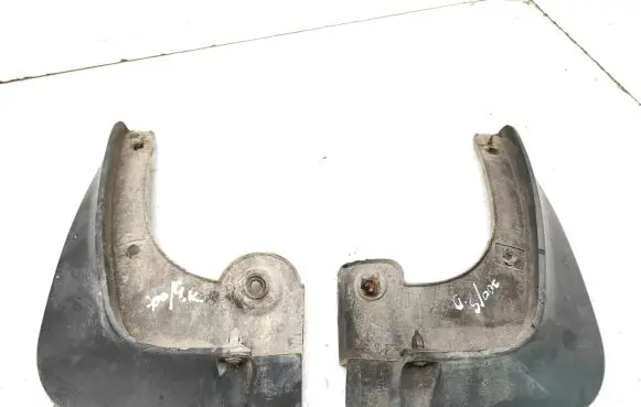 Hyundai Sonata Rear mudguard 868413K000