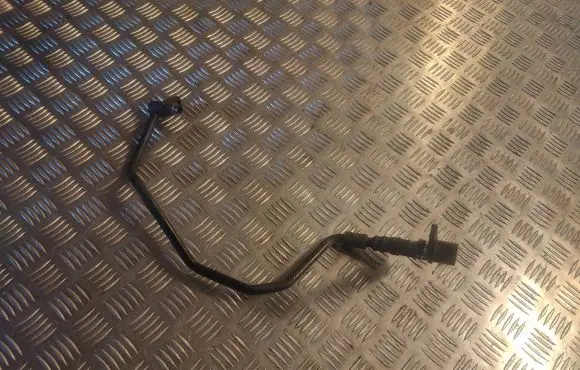 Audi A8 S8 D3 4E Gearbox oil cooler pipe/hose 