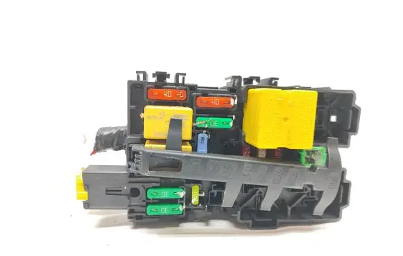 Peugeot 308 Fuse box set 9806192580 A006C801 MEHX2010