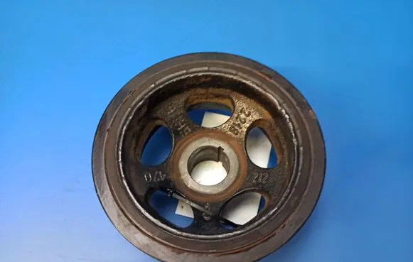 Mercedes-Benz C W203 Crankshaft pulley A6420300003