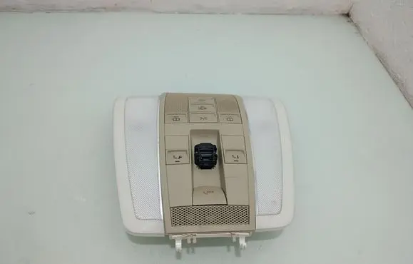 Mercedes-Benz C W204 Front seat light A2049002004