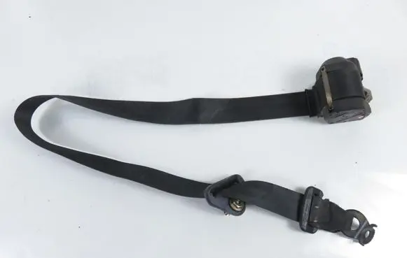 Renault Master II Front seatbelt 33042276