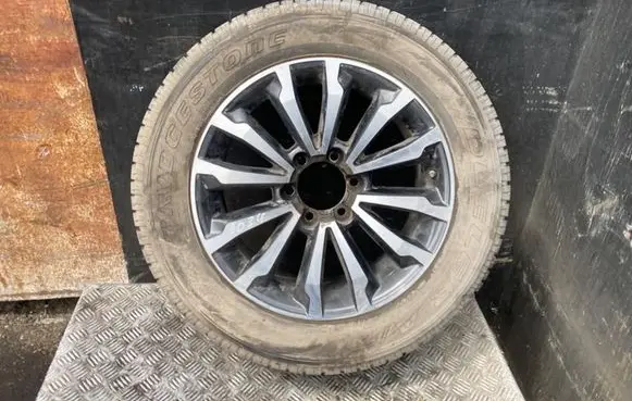 R19 alloy rim