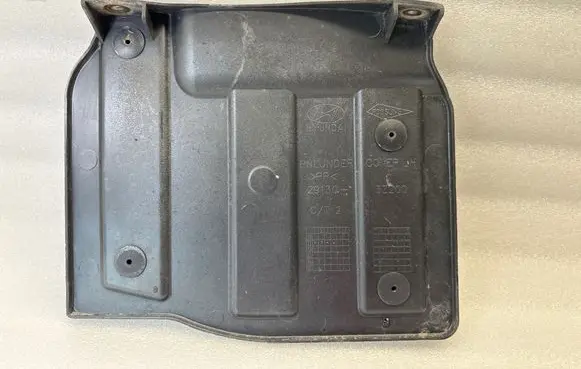 Hyundai i40 Engine splash shield/under tray 291303Z200 20130