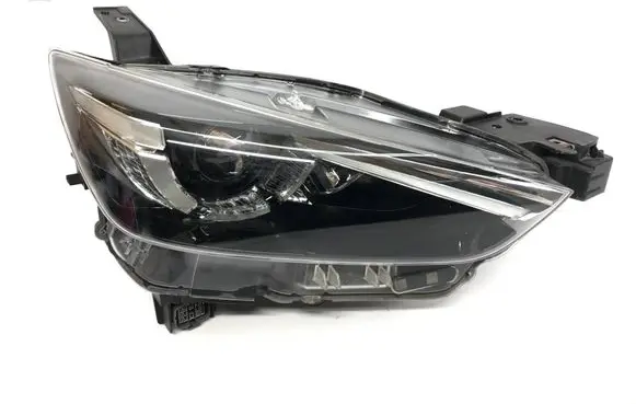 Mazda CX-3 Headlight/headlamp D10E51030