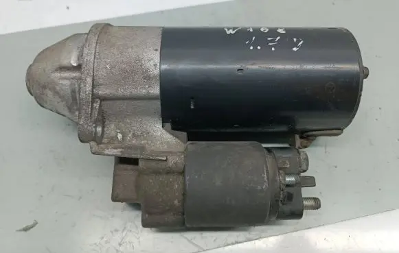 Mercedes-Benz A W168 Starter motor 0001115008 0051511601