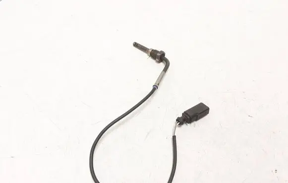 Audi A6 S6 C6 4F Exhaust gas temperature sensor 059906088